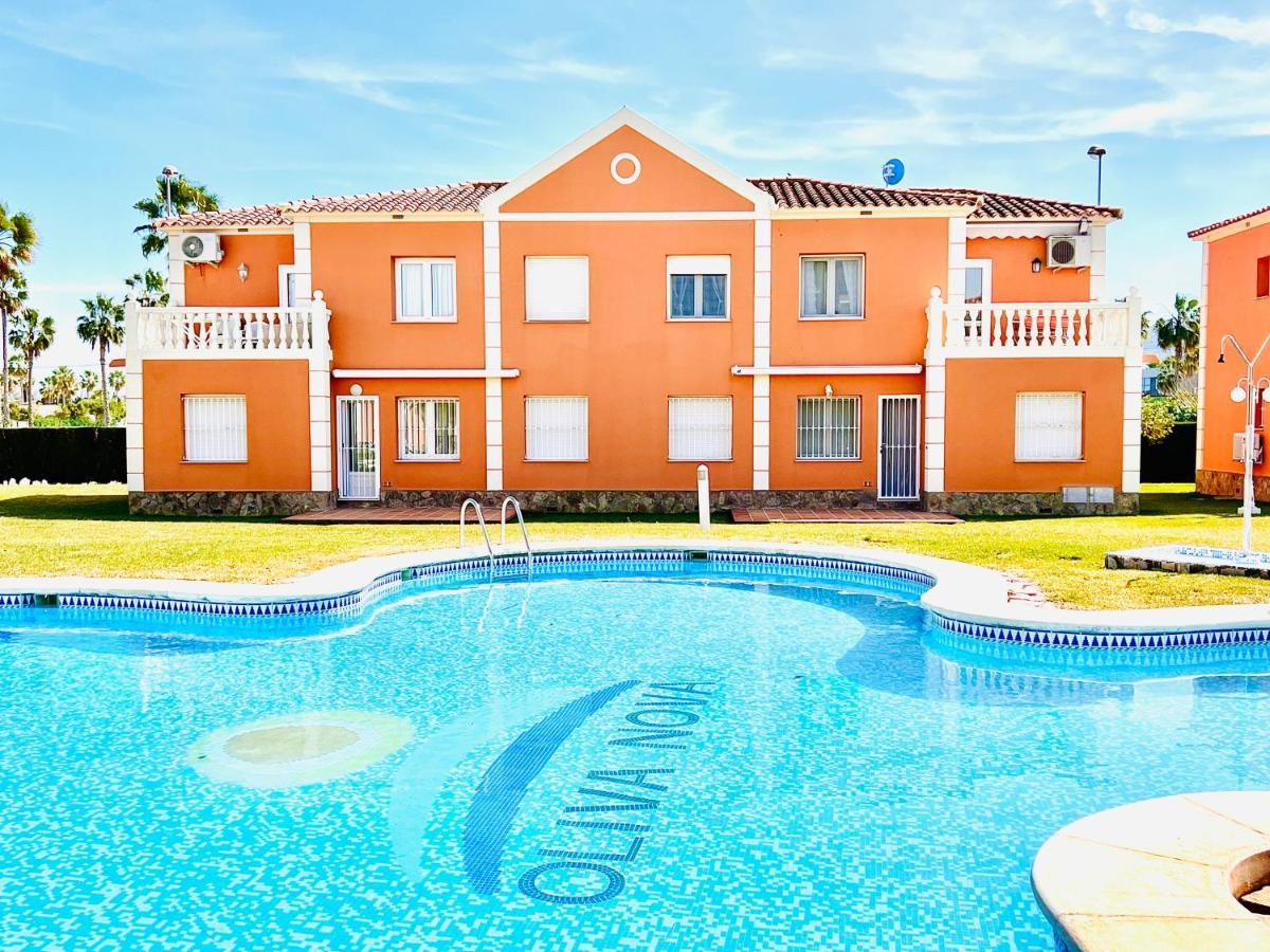 Oliva Nova Beach & Golf Resort Club Sevilla VI Kültér fotó